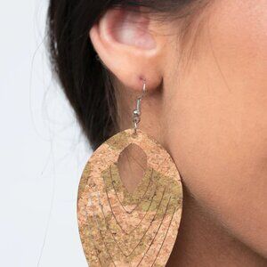 Paparazzi Jewelry Accessories - Cork Cabana - Green Earrings - Vintage